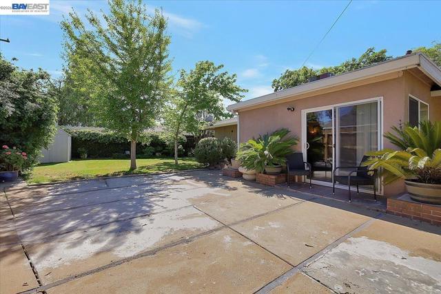 Image 25 of 35 For 1816 Eastern Avenue