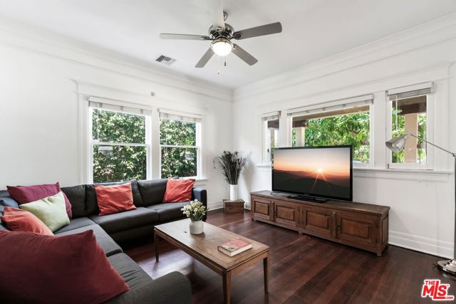 2130 W 27th Street, Los Angeles CA: https://media.crmls.org/mediaz/965d2af4-61ea-45d7-bcc4-2bc6a6d1bb10.jpg
