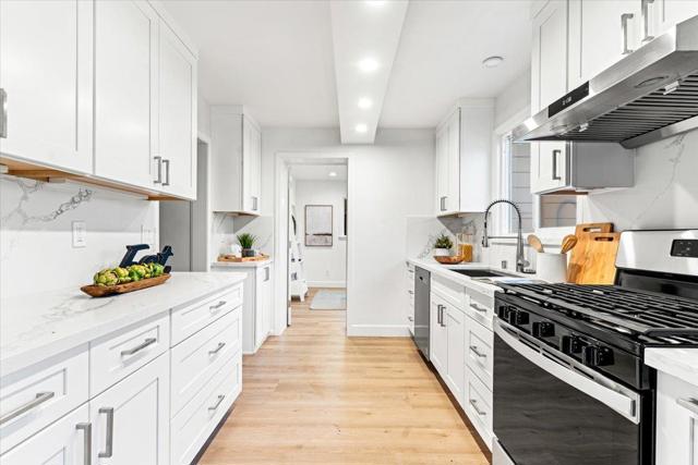 Image 5 of 35 For 21060 Tulita Court