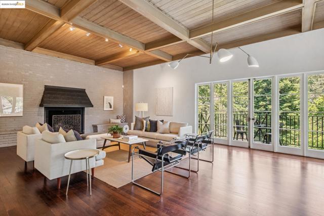 305 The Uplands, Berkeley CA: https://media.crmls.org/mediaz/965eb316-fefb-4ffa-b8a6-91061e00062f.jpg