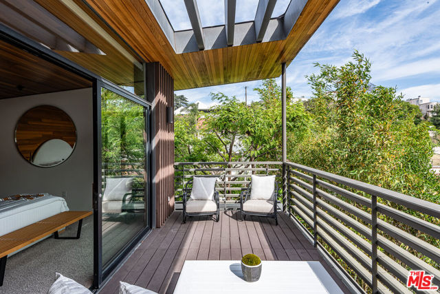 1855 Redcliff Street, Los Angeles CA: https://media.crmls.org/mediaz/966005d3-306a-4225-b8f6-44f92cf5e838.jpg