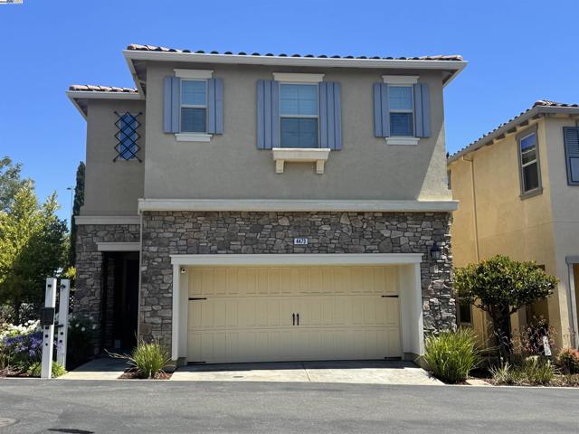 4473 Cherico Ln, Dublin CA: https://media.crmls.org/mediaz/96601e6d-b4b3-485f-becc-411d9bde5d1a.jpg