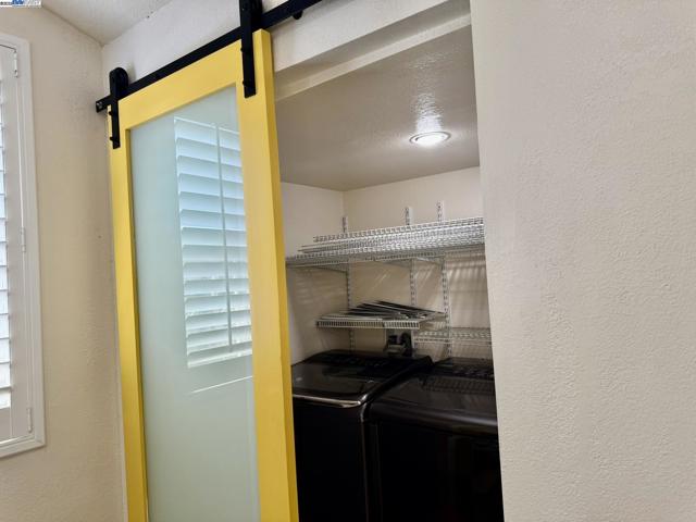 4955 Swindon Pl, Newark CA: https://media.crmls.org/mediaz/96602c2a-38ab-468b-89b2-a9522171cfd2.jpg