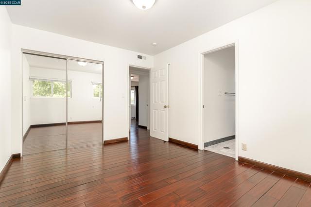 2345 Paloma Ct, Pinole CA: https://media.crmls.org/mediaz/96621ecc-f31a-421c-8d8f-5cf9c0a06c2f.jpg