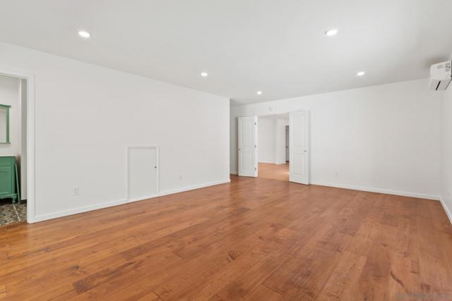 2821 N Arroyo Drive, San Diego CA: https://media.crmls.org/mediaz/9662bf99-dc17-4189-96d6-871cc715e765.jpg