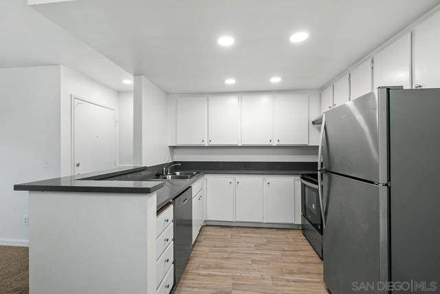 6006 Rancho Mission Road, San Diego CA: https://media.crmls.org/mediaz/966494f2-c29d-45e8-a558-85041ce4dbf7.jpg