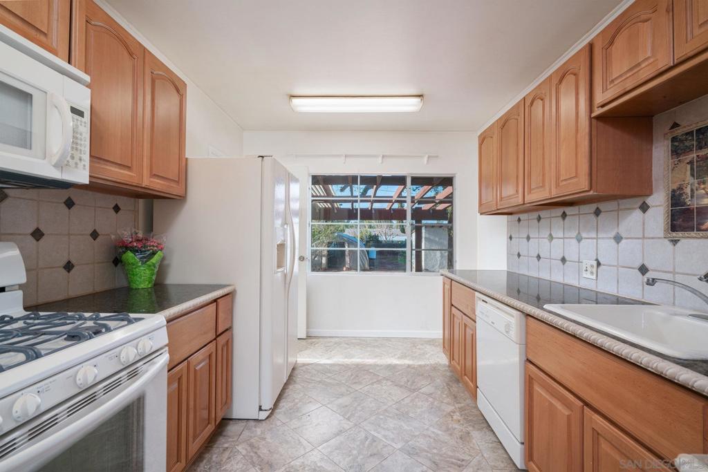 9665Ec5E B203 4Ece 858E 25184397A9D3 228 E 15Th Ave, Escondido, Ca 92025 &Lt;Span Style='BackgroundColor:transparent;Padding:0Px;'&Gt; &Lt;Small&Gt; &Lt;I&Gt; &Lt;/I&Gt; &Lt;/Small&Gt;&Lt;/Span&Gt;