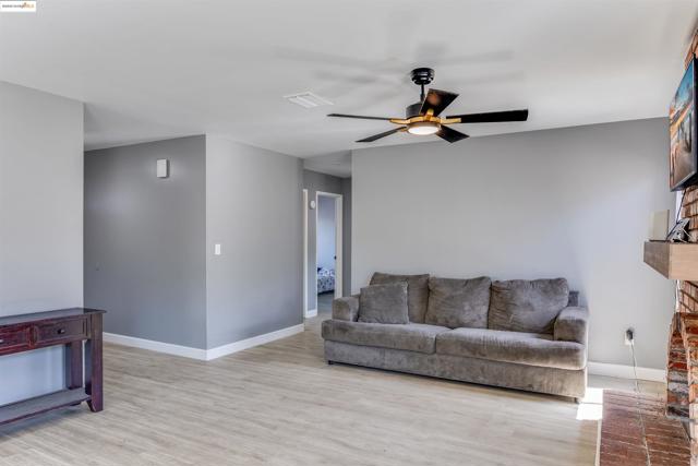 2158 Ackerman Dr, Pittsburg CA: https://media.crmls.org/mediaz/96663a33-2341-47b5-947b-c3d5062dfffe.jpg