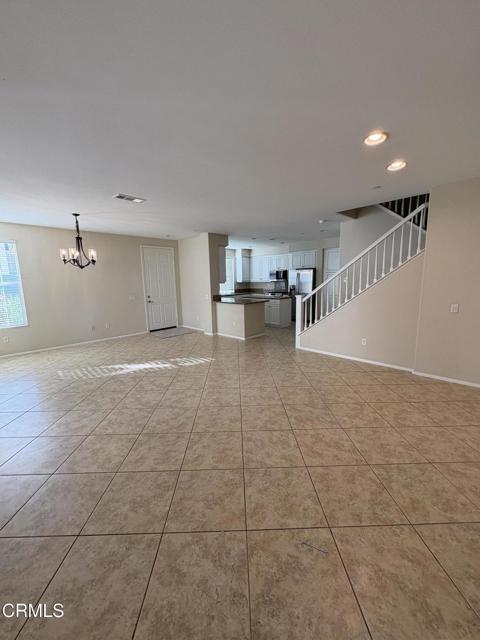 Detail Gallery Image 5 of 41 For 5647 Brubeck St, Ventura,  CA 93003 - 3 Beds | 2/1 Baths