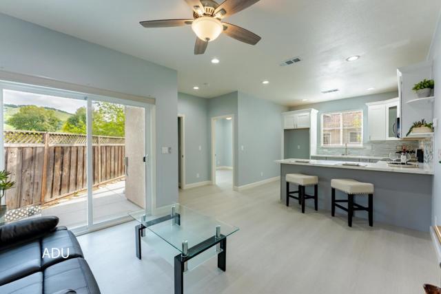 462 Madison Drive, San Jose CA: https://media.crmls.org/mediaz/9668dc40-ef28-4a9d-b5b1-8947881cdce9.jpg
