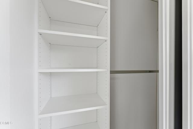 Detail Gallery Image 26 of 54 For 22718 Cantlay St, West Hills,  CA 91307 - 3 Beds | 2 Baths