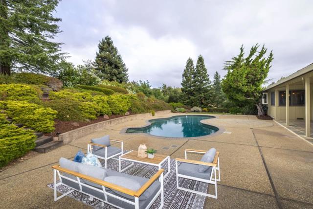 26939 Beatrice Lane, Los Altos Hills CA: https://media.crmls.org/mediaz/966a7a6f-306d-4f57-8c61-08c5fd0dcd03.jpg