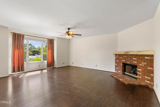 Detail Gallery Image 25 of 75 For 2000 Morongo Dr, Camarillo,  CA 93012 - 4 Beds | 3 Baths
