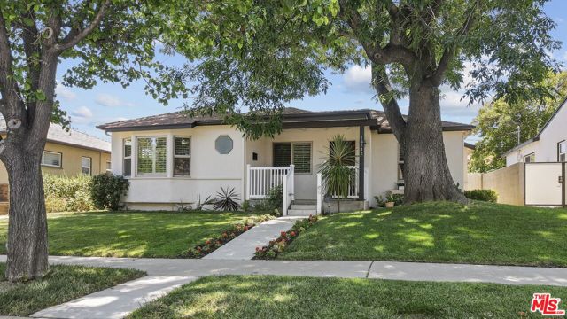 16742 MCCORMICK Street photo 2