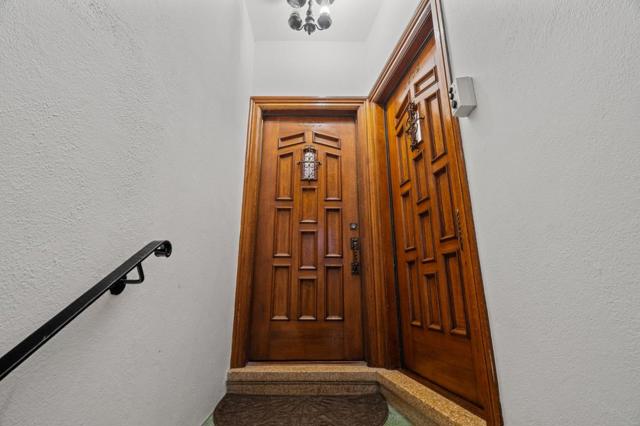 36333635 Webster Street, San Francisco CA: https://media.crmls.org/mediaz/966cc1cb-ed3d-4b54-9965-8c7b01058c53.jpg