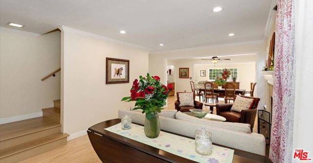 1501 Oak Avenue, Manhattan Beach, California 90266, 4 Bedrooms Bedrooms, ,2 BathroomsBathrooms,Residential,Sold,Oak,25504879
