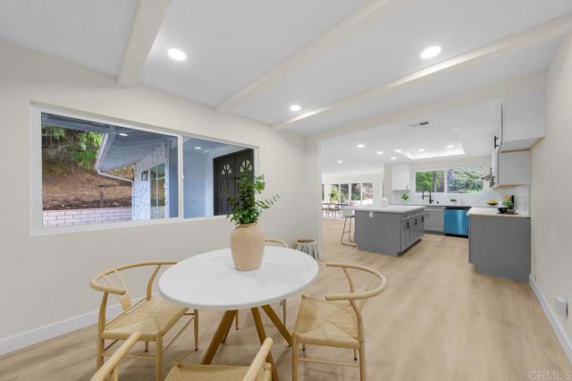 Detail Gallery Image 12 of 33 For 1602 Towell Ln, Escondido,  CA 92029 - 5 Beds | 3 Baths