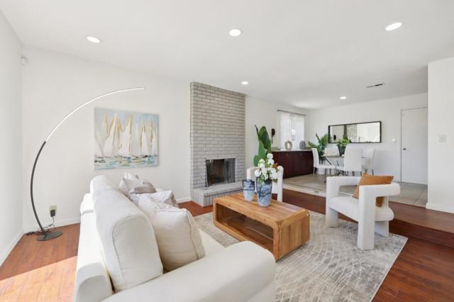 2995 Pettigrew Court, San Jose CA: https://media.crmls.org/mediaz/966e605f-ac75-43f5-b311-9dc42ac2efe7.jpg