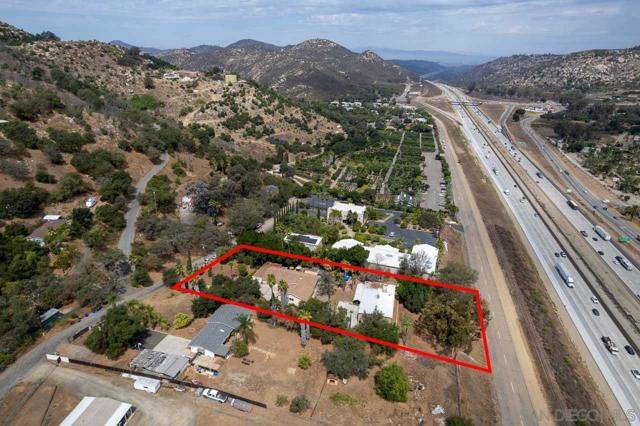 1339 Windsong Ln, Escondido CA: https://media.crmls.org/mediaz/9670f5b5-e0fa-4404-abde-8986780f0f79.jpg