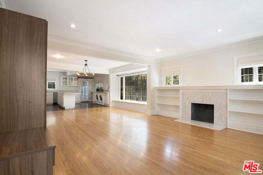 720 N Ogden Drive
