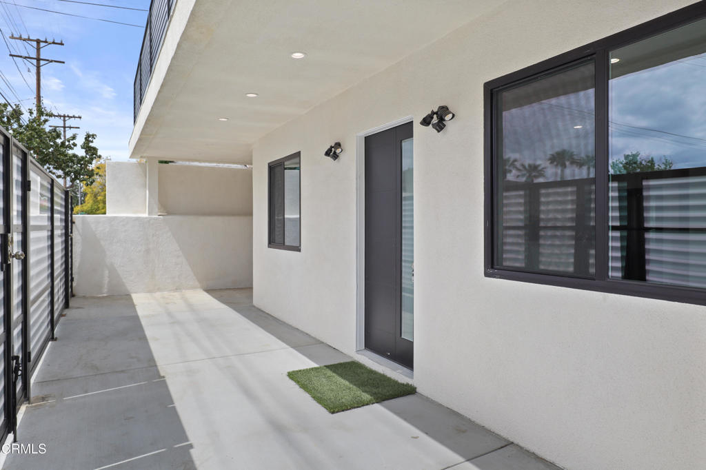 9671B73B 4B12 4Be9 9475 B99787C74Da5 112 N Kenneth Road #101, Burbank, Ca 91501 &Lt;Span Style='BackgroundColor:transparent;Padding:0Px;'&Gt; &Lt;Small&Gt; &Lt;I&Gt; &Lt;/I&Gt; &Lt;/Small&Gt;&Lt;/Span&Gt;