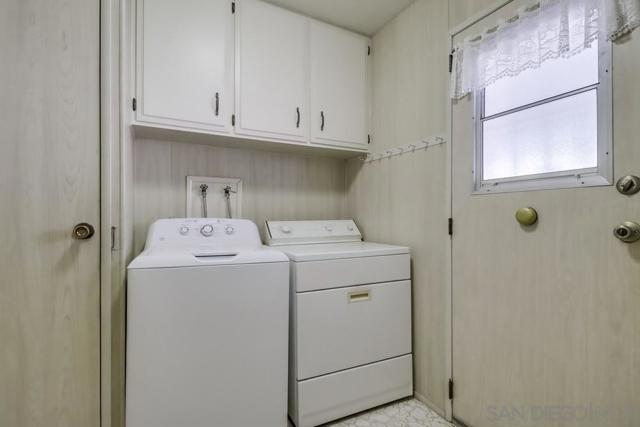 18218 Paradise Mountain Road, Valley Center CA: https://media.crmls.org/mediaz/96723d1c-f5a5-4c52-b8ab-aef23713a17d.jpg