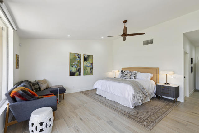 44970 Desert Horizons Drive, Indian Wells CA: https://media.crmls.org/mediaz/96736994-e715-489c-90c8-98846b43d23b.jpg