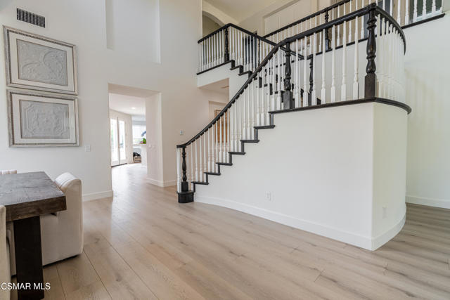5314 Via Dolores, Newbury Park CA: https://media.crmls.org/mediaz/9674387a-cab7-4b9f-ae78-f8765affa8a1.jpg
