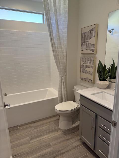 39912 Felicita Parkway, Palm Desert CA: https://media.crmls.org/mediaz/96747706-d055-4dff-8a7a-b89598de20d4.jpg