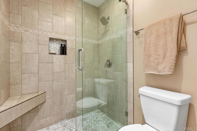 Detail Gallery Image 34 of 46 For 325 N Melrose Dr #a,  Vista,  CA 92083 - 2 Beds | 2 Baths