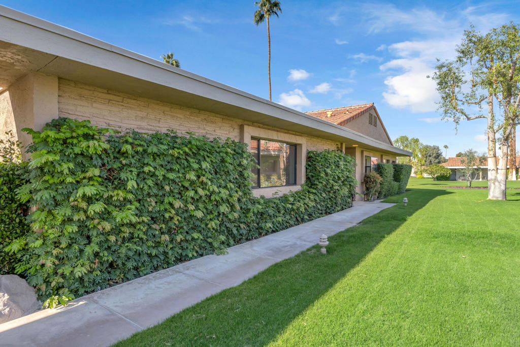 MLS #219138809DA image #1