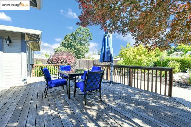 1271 Camino Tassajara, Danville CA: https://media.crmls.org/mediaz/96787a00-23b0-41b5-b964-d9ac672c5a98.jpg