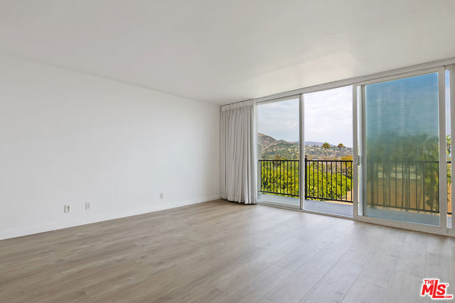 23901 Civic Center Way, 122 photo 8