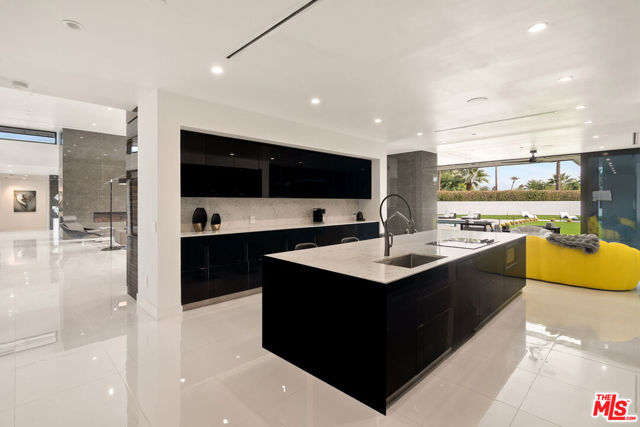 80885 Vista Bonita Trail, La Quinta CA: https://media.crmls.org/mediaz/967a5bce-4589-4e2f-b057-8bbe84ff5e61.jpg