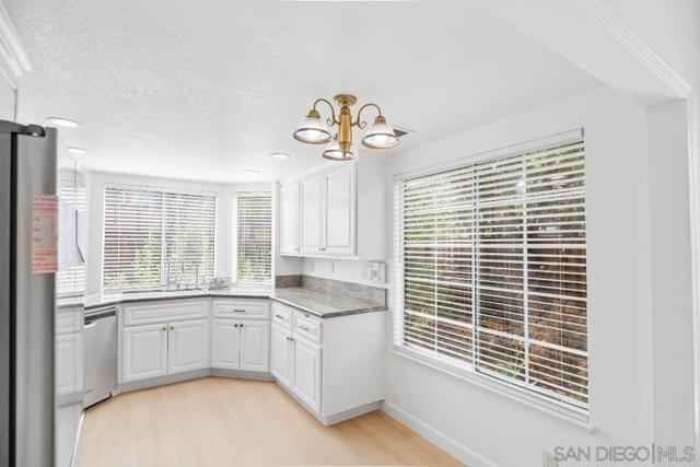 777 Erie Cir N, Milpitas CA: https://media.crmls.org/mediaz/967aba67-198d-4c10-aee5-7ba8599e245d.jpg