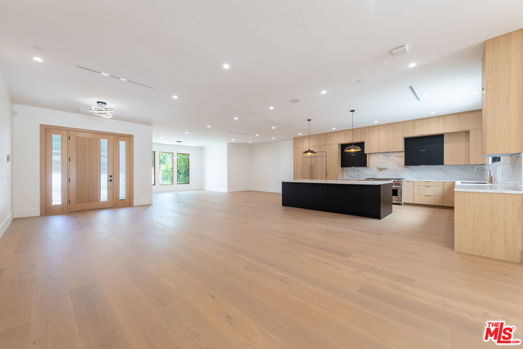 MLS #26862219 image #3