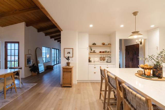 5615 Via Montellano, Bonsall CA: https://media.crmls.org/mediaz/967bddeb-88e9-441f-ac0d-601e7facffc6.jpg