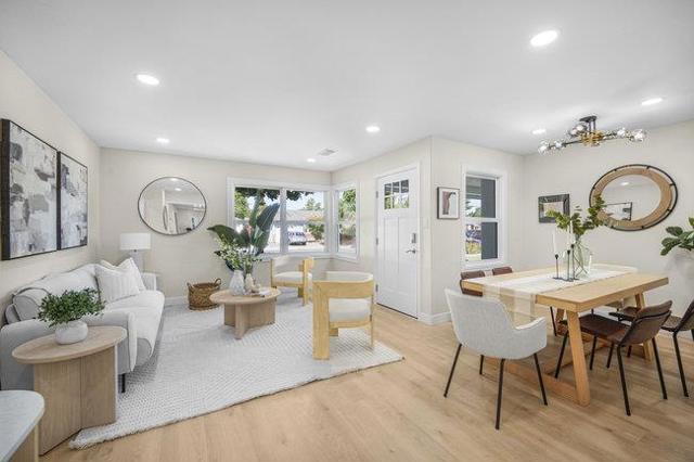 362 N Murphy Avenue, Sunnyvale CA: https://media.crmls.org/mediaz/967d8f76-01d8-49d9-8462-ac39d0c3deff.jpg