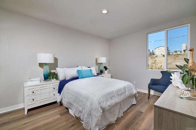 13928 Boyden Way, Mira Mesa CA: https://media.crmls.org/mediaz/967f893b-45db-4d3a-bd73-58d6ae76c83c.jpg