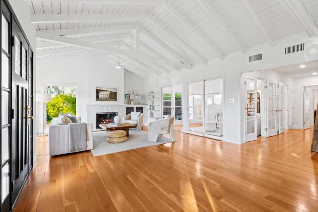509 Madera Drive, San Mateo CA: https://media.crmls.org/mediaz/967faa4e-57cf-4928-91aa-44c8d1ea821c.jpg
