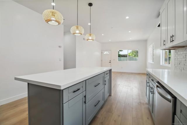 4712 4714 Harbinson Ave., La Mesa CA: https://media.crmls.org/mediaz/967fe96b-387d-4339-989f-e72ca3b77332.jpg