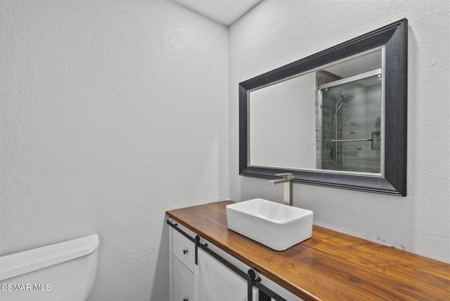 459 Mark Drive, Simi Valley CA: https://media.crmls.org/mediaz/96810276-508b-4e8c-aa82-ca30137d7ca2.jpg