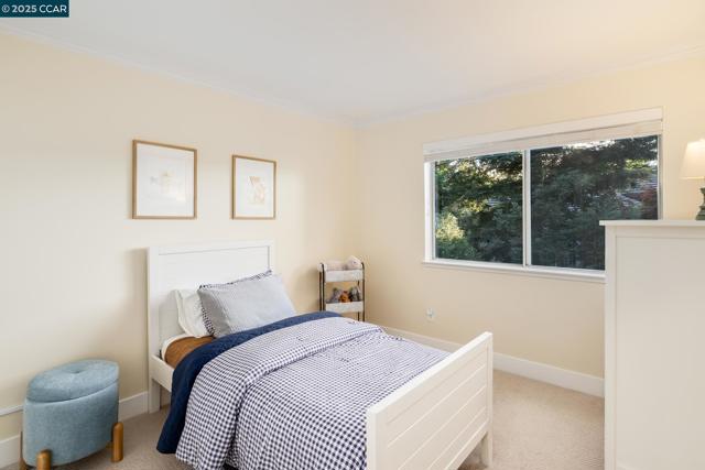 200 Hat Creek Ct, San Ramon CA: https://media.crmls.org/mediaz/9681bbf7-b5ed-41d8-9bfa-9088fd65c994.jpg