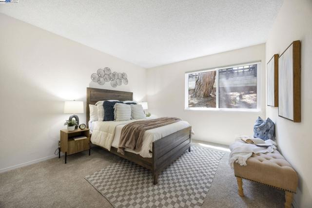 21228 Gary Dr, Hayward CA: https://media.crmls.org/mediaz/968239aa-3357-4c84-bd71-47444269c9a3.jpg