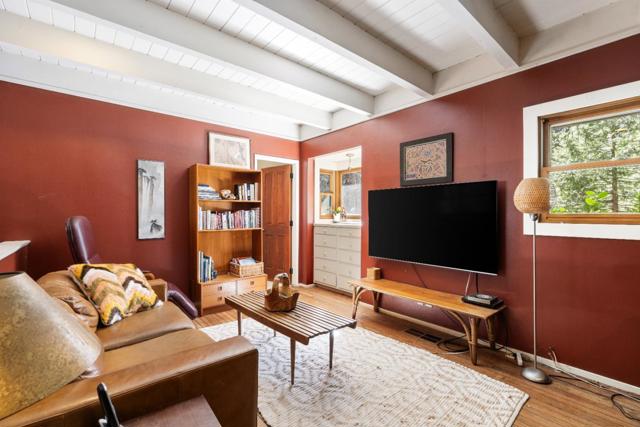 21791 Highway 49, Downieville CA: https://media.crmls.org/mediaz/96834fca-ad3d-4193-bdd4-c41a44d3eda9.jpg