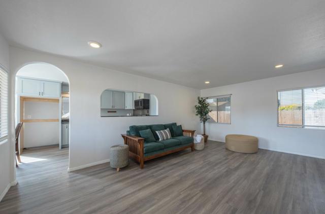 109 Denner Road, Salinas CA: https://media.crmls.org/mediaz/96840208-f090-4900-824d-80eb017bb58f.jpg