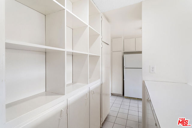 6000 Canterbury Drive, D204 photo 6
