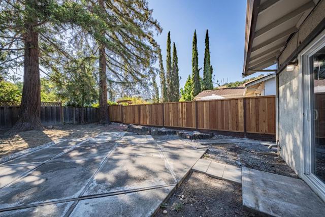 6256 Hokett Way, San Jose CA: https://media.crmls.org/mediaz/96849d8a-0a72-4143-8cf0-7c756ab9cd85.jpg