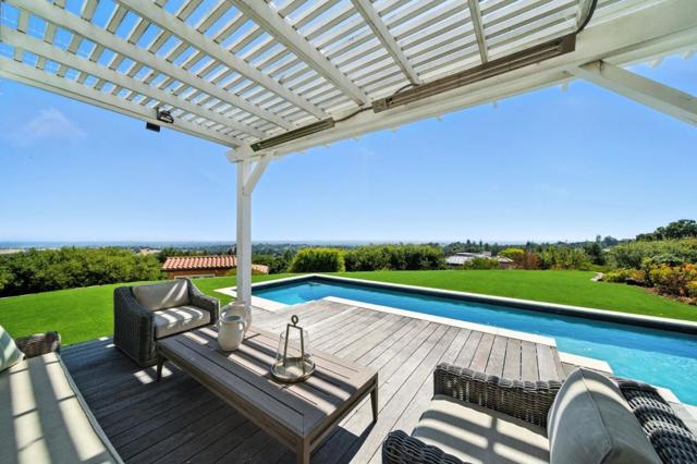 12252 Menalto Drive, Los Altos Hills CA: https://media.crmls.org/mediaz/9684b20b-9f7a-4285-bcea-20dac88687ed.jpg
