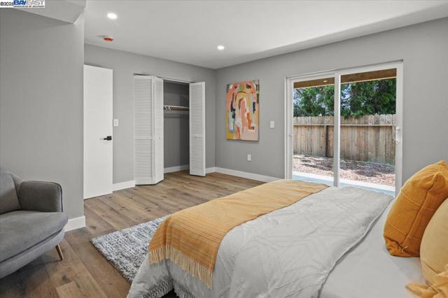 5277 Winifred Dr, Castro Valley CA: https://media.crmls.org/mediaz/9684bd12-fa26-49e5-91a2-fefb77db7090.jpg